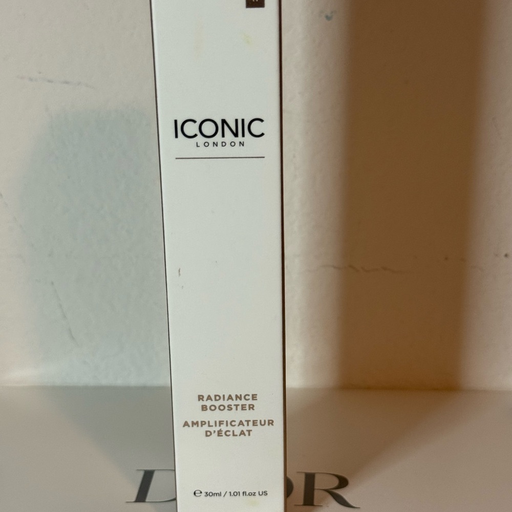 ICONIC London Radiance Booster - White